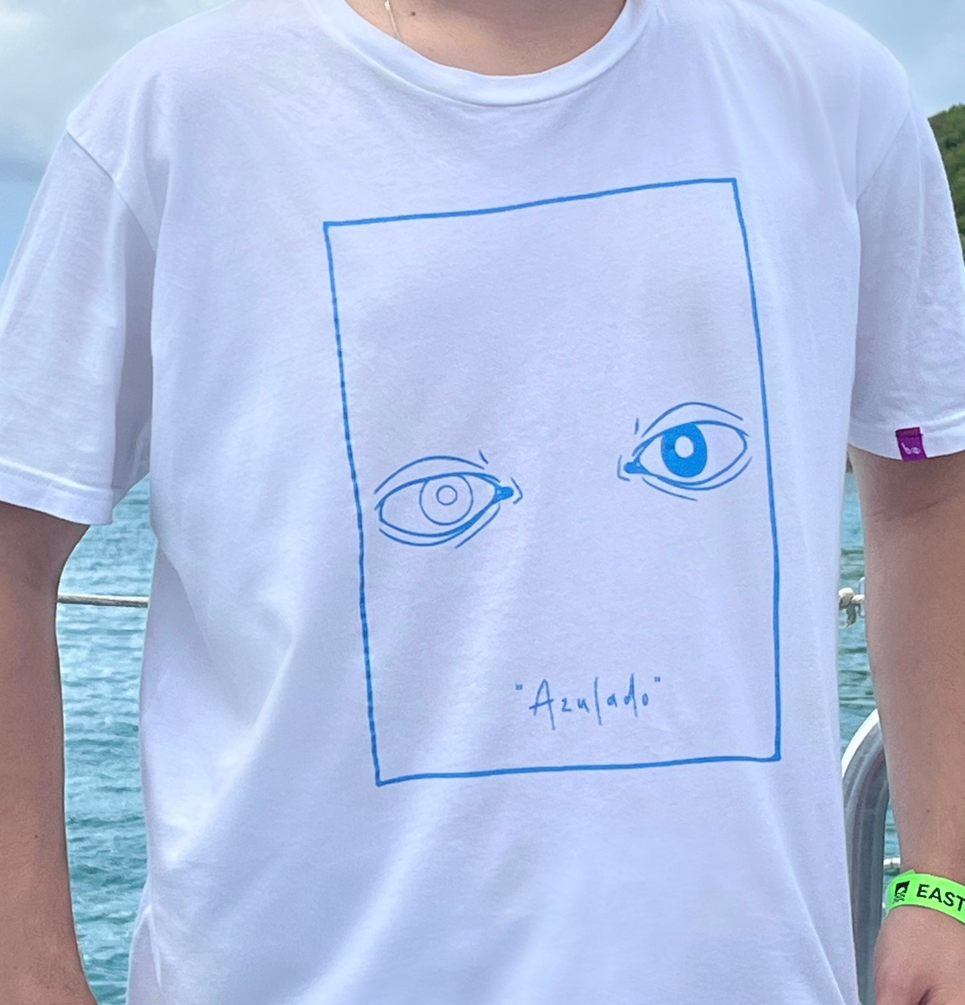 Azulado