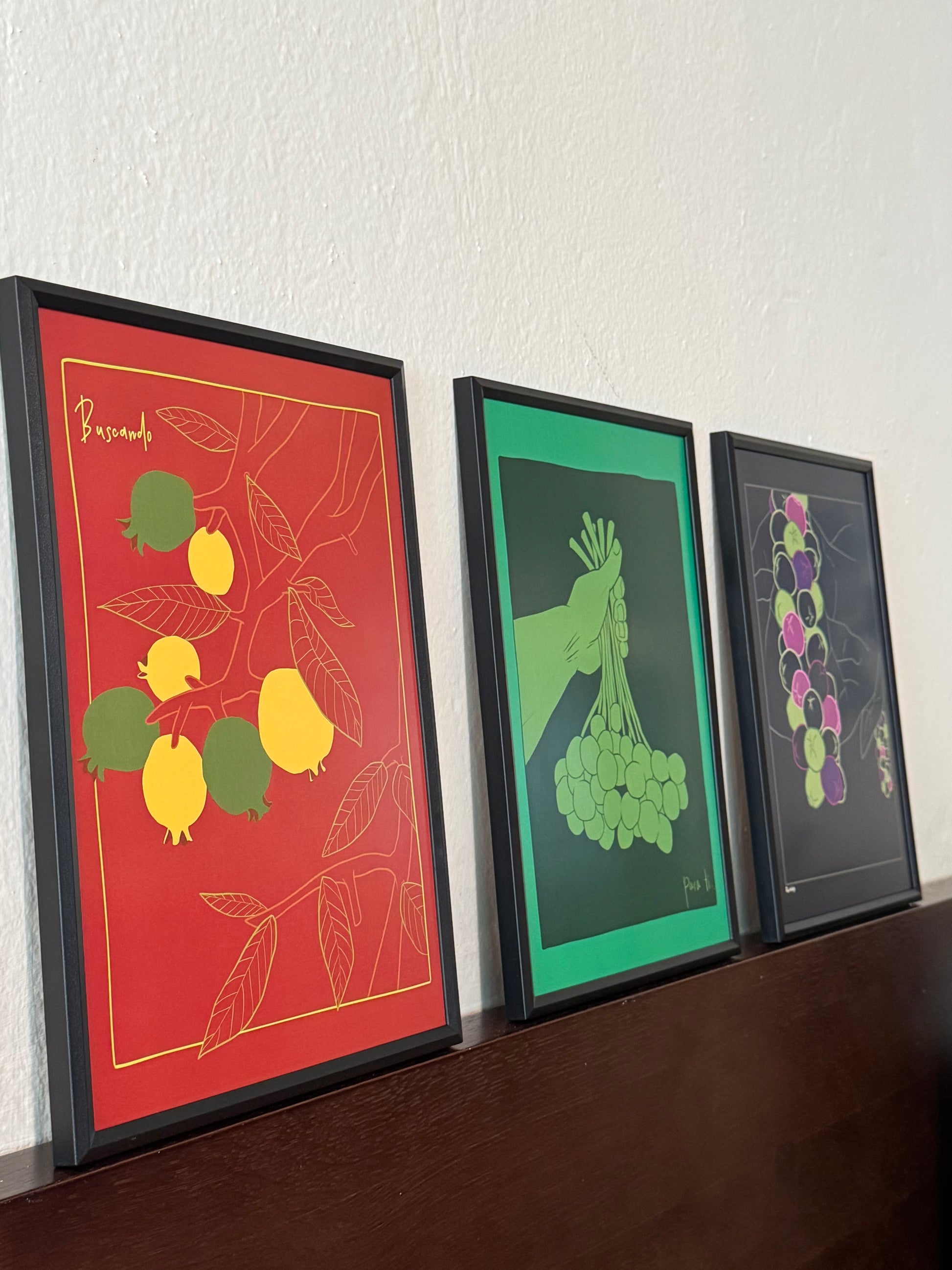 Buscando Guayabas - Framed art