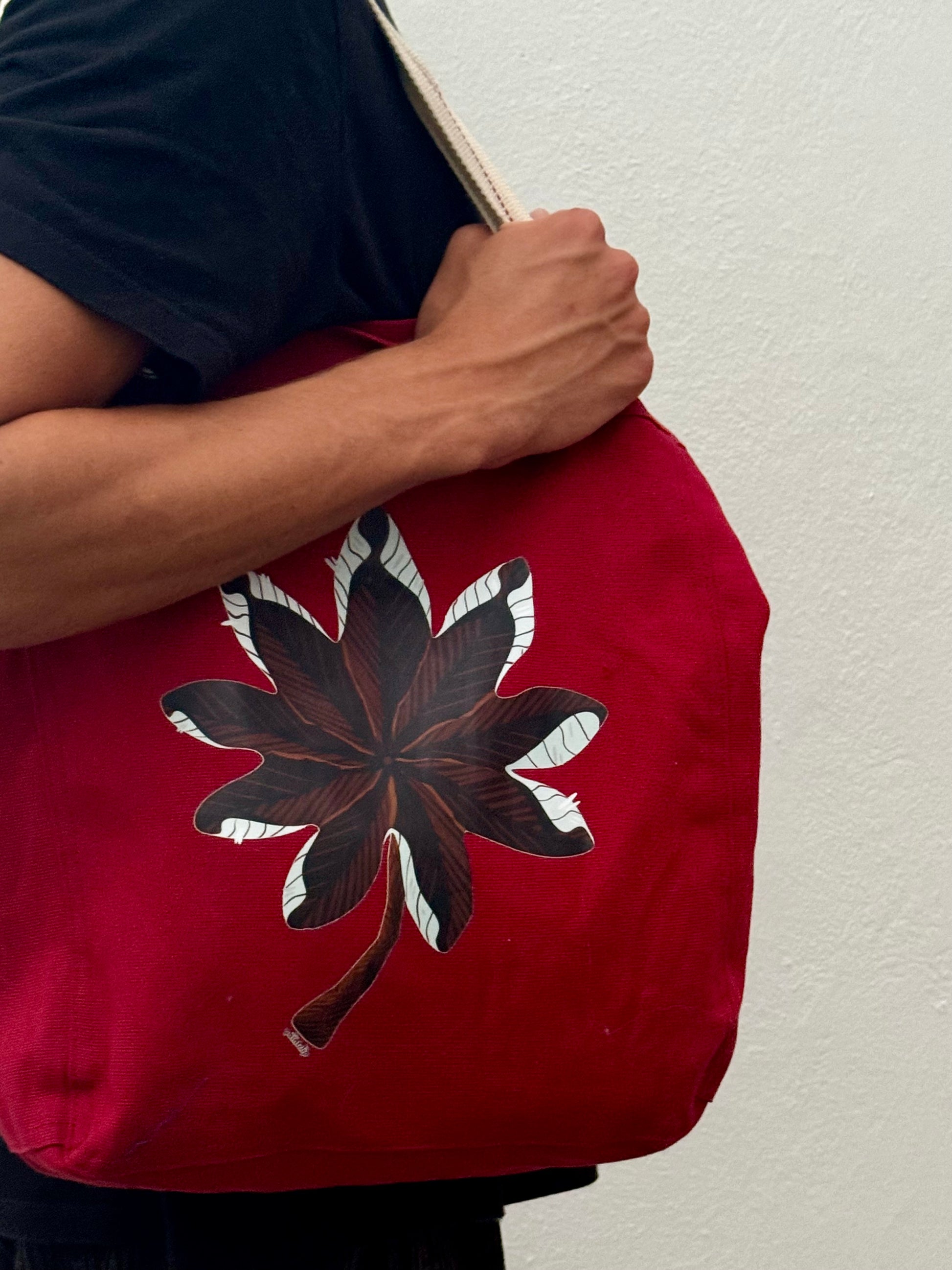 Yagrumo Tote Bag